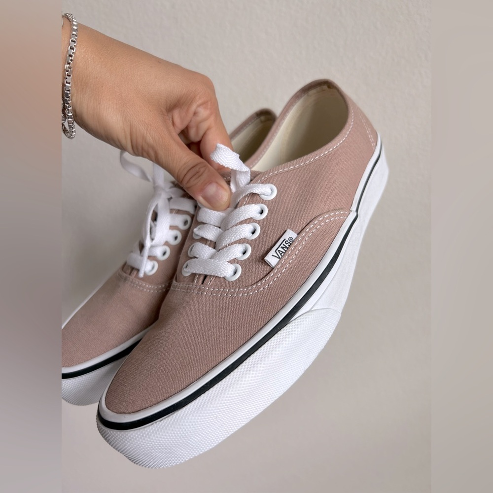 Vans Low-Top Sneakers Like New Soft Coco Mauve 
Women 8 Men 6.5